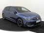 Volkswagen Golf 1.5 eTSI R-Line Edition 1.5 eTSI R-Line | Navigatie | Parkeersensoren | Adaptieve cruise control | Sfeerverlichting | CarPlay | Draadloze telefoonlader |