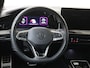 Volkswagen Golf 1.5 eTSI R-Line Edition 1.5 eTSI R-Line | Navigatie | Parkeersensoren | Adaptieve cruise control | Sfeerverlichting | CarPlay | Draadloze telefoonlader |