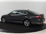 Volkswagen Passat 1.5 TSI R-Line | Nappaleder | Stoelverwarming | Camera | Carplay | Massage | Memory | Side Assist | Navigatie | Matrix LED | Adaptive cruise