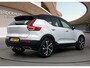Volvo XC40 T5 Recharge R-Design | Trekhaak | PDC V+A en 360 camera | Harmen & Kardon | BLIS | Keyless Entry + Start | Stoel + Stuurverwarming |