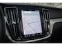 Volvo V60 Cross Country 2.0 B5 AWD Plus | Adaptieve Cruise Control | Schuif -/ Kanteldak | 360 Camera | Trekhaak | All-Seasons | Stoel + Stuurverwarming | Dodehoek Detectie | Leder | Keyless | Verwarmbare Voorruit |