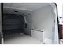 Opel Vivaro L3H1 180pk Automaat | Betimmering | Stuurverwarming | Climate Control | Parkeersensoren v/a | Navigatie by App | !!