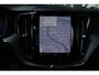 Volvo XC60 2.0 T6 Plug-in hybrid AWD Plus Dark Pano Memory H&K El.Haak Keyless Camera Stuur/Stoelverwarming