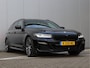 BMW 5-Serie Touring 530e M-sport | Trekhaak | Pano | H&K | Head-up | Org. NL