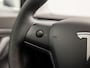 Tesla Model 3 Standard RWD Plus 60 kWh 238Pk Automaat (PANORAMADAK, AUTOPILOT, NAVIGATIE, SFEERVERLICHTING, LEDER, MEMORY SEATS, STOELVERWARMING, CAMERA, KEYLESS, NIEUWSTAAT)