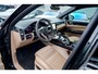 Porsche Cayenne Coupé 3.0 E-Hybrid Platinum Edition | Sport Design | Massage | Adaptieve cruise | Dealer onderhouden | 22 inch |