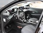 Peugeot 208 1.2 100pk Allure Pack | Apple CarPlay & Android Auto | Climate control | Parkeersensoren achter