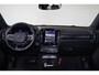 Volvo C40 Plus 69 kWh - Panoramadak - IntelliSafe Assist & Surround - Parkeercamera achter - Verwarmde voorstoelen & stuur - Parkeersensoren voor & achter - Warmtepomp - Draadloze tel. lader - Extra getint glas - 20' LMV