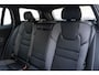 Volvo V60 T6 Plug-in hybrid AWD Plus Dark | Semi Elektrische Trekhaak | Adaptieve Cruise Control | BLIS | Elektrische verstelbare voorstoelen | Verwarmbare voorstoelen en stuurwiel | 360 graden camera |