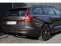Volvo V60 T6 Plug-in hybrid AWD Plus Dark | Semi Elektrische Trekhaak | Adaptieve Cruise Control | BLIS | Elektrische verstelbare voorstoelen | Verwarmbare voorstoelen en stuurwiel | 360 graden camera |