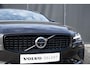 Volvo V60 T6 Plug-in hybrid AWD Plus Dark | Semi Elektrische Trekhaak | Adaptieve Cruise Control | BLIS | Elektrische verstelbare voorstoelen | Verwarmbare voorstoelen en stuurwiel | 360 graden camera |
