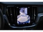 Volvo V60 T6 Plug-in hybrid AWD Plus Dark | Semi Elektrische Trekhaak | Adaptieve Cruise Control | BLIS | Elektrische verstelbare voorstoelen | Verwarmbare voorstoelen en stuurwiel | 360 graden camera |
