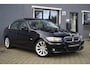 BMW 3-Serie 330i Luxury Line LCI 272pk, Automaat, Schuifdak