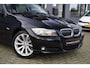 BMW 3-Serie 330i Luxury Line LCI 272pk, Automaat, Schuifdak