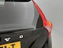 Volvo V60 Cross Country 2.0 D4 Summum Lederen bekleding | Lichtmetalen velgen | Stoelverwarming