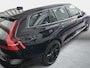 Volvo V60 2.0 B3 Essential Edition | 19" Black Edition Velgen | Sport Pack | Leder | Adaptieve Cruise Control | Stoelverwarming | Park Assist |