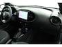 Toyota Aygo X 1.0 VVT-i S-CVT Premium | Automaat | Stoelverwarming | Camera | Navigatie | Adaptieve Cruise Control |
