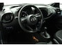 Toyota Aygo X 1.0 VVT-i S-CVT Premium | Automaat | Stoelverwarming | Camera | Navigatie | Adaptieve Cruise Control |