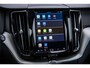 Volvo XC60 2.0 T6 Plug-in hybrid AWD Plus Dark | 20” | Sportstoelen | Panoramadak | Adaptieve Cruise Control | Parkeercamera |