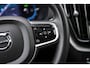 Volvo XC60 2.0 T6 Plug-in hybrid AWD Plus Dark | 20” | Sportstoelen | Panoramadak | Adaptieve Cruise Control | Parkeercamera |