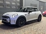 MINI Cooper Classic 33 kWh | Stoelverwarming | Navigatie | LED | PDC A