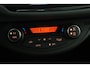 Toyota Yaris 1.3 VVT-i Trend | Airco | Cruise Control | Navigatie | Achteruitrijcamera | Bluetooth |