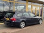 BMW 3-Serie Touring 318i | PANO | TREKHAAK | XENON | GARANTIE