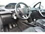 Peugeot 2008 1.2 T.Allure Pano pdc v+a navi