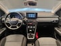 Dacia Jogger 1.6 Hybrid 140 Extreme 5p. Navigatie | Carplay | Climate Control | 16" Lichtmetaal | Digitaal Dashboard | Camera | Keyless | Achteruitrijcamera | Airco (automatisch) | Apple Carplay/Android Auto|telefoonintegratie premium