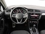 Volkswagen Tiguan 1.5 TSI Life Business 150PK DSG | Navigatie | Trekhaak | Led | Camera | Parkeersensoren