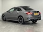 Mercedes-Benz A-klasse 250 e Business Solution AMG Limited | PANO | 19" LMV | SFEER |