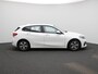 BMW 1-Serie 118i Executive Edition | Automaat | Apple Carplay / Android Auto | Navigatie | Stoel- Stuurverwarming | Adaptieve Cruise Control | Parkeersensoren | M Stuur | LED | Lichtmetalen Velgen |
