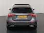Mercedes-Benz A-klasse 180 Business Solution AMG | Elektrisch bedienbaar panoramadak | Achteruitrijcamera | 19inch Multispaak velgen | Mulitbeam koplampen |