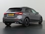 Mercedes-Benz A-klasse 180 Business Solution AMG | Elektrisch bedienbaar panoramadak | Achteruitrijcamera | 19inch Multispaak velgen | Mulitbeam koplampen |
