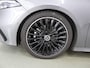 Mercedes-Benz A-klasse 180 Business Solution AMG | Elektrisch bedienbaar panoramadak | Achteruitrijcamera | 19inch Multispaak velgen | Mulitbeam koplampen |