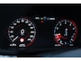 Volvo V60 2.0 T4 R-Design | Panoramadak | Semi elektrische trekhaak | Adaptieve cruise control | Standkachel | Stoelverwarming | Stuurwielverwarming | Apple Carplay | Android Auto | Bestuurdersstoel met geheugenfunctie