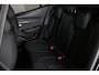 Peugeot e-2008 EV GT Pack 50 kWh | Navi | Panoramadak | Verw. stoelen | Camera | Keyless Entry | LMV 18"| DAB | Ad. cruise |