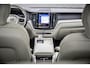 Volvo XC60 2.0 B5 Inscription HUD|Panorama|360|H/K Audio