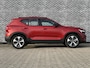 Volvo XC40 2.0 B4 Plus Dark | Trekhaak | Adaptive cruise control | Harman Kardon audio | Verwarmbare voorruit | Dode hoek detectie BLIS | Stoel- en stuurwielverwarming |