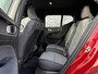Volvo XC40 2.0 B4 Plus Dark | Trekhaak | Adaptive cruise control | Harman Kardon audio | Verwarmbare voorruit | Dode hoek detectie BLIS | Stoel- en stuurwielverwarming |