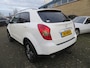 SsangYong Korando 2.0 Sapphire-AIRCO-CRUISE-LEER-NAP-GARANTIE!