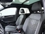 Volkswagen T-Roc 1.5 TSI R-Line | Pano dak | Black Style | Carplay | Stoelverwarming | Camera | 19" |