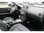 Nissan Qashqai 2.0 Tekna 4WD .pano.camera.automaat. navi. stoelverwarming. climat control