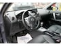 Nissan Qashqai 2.0 Tekna 4WD .pano.camera.automaat. navi. stoelverwarming. climat control
