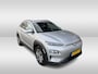 Hyundai Kona Electric EV Fashion 64 kWh | SOH 100 % | Apple carplay/android auto | 17 inch velgen | keyless entry | achteruitrij camera |