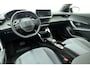 Peugeot 2008 1.2T Automaat Allure |130PK | Trekhaak | Parkeer Camera Achter | Navigatie | Climate Control | DAB+ | Cruise Control | Apple Carplay & Android Auto |