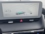 Hyundai Ioniq 5 Lounge 73kWh Automaat / Fabrieksgarantie tot 10-2026 / 8 jaar Batterijgarantie / Accu SoH 99% / WLTP 451 km / CCS snelladen / Warmtepomp / Leder / HUD / Camera 360° / BOSE / Elektrische stoelen en klep / Stoelventilatie / Stuur-, stoel- en achterbankverwarming / Adaptieve CC / LM 20" wielen /