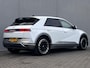 Hyundai Ioniq 5 Lounge 73kWh Automaat / Fabrieksgarantie tot 10-2026 / 8 jaar Batterijgarantie / Accu SoH 99% / WLTP 451 km / CCS snelladen / Warmtepomp / Leder / HUD / Camera 360° / BOSE / Elektrische stoelen en klep / Stoelventilatie / Stuur-, stoel- en achterbankverwarming / Adaptieve CC / LM 20" wielen /