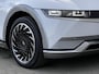 Hyundai Ioniq 5 Lounge 73kWh Automaat / Fabrieksgarantie tot 10-2026 / 8 jaar Batterijgarantie / Accu SoH 99% / WLTP 451 km / CCS snelladen / Warmtepomp / Leder / HUD / Camera 360° / BOSE / Elektrische stoelen en klep / Stoelventilatie / Stuur-, stoel- en achterbankverwarming / Adaptieve CC / LM 20" wielen /