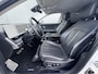 Hyundai Ioniq 5 Lounge 73kWh Automaat / Fabrieksgarantie tot 10-2026 / 8 jaar Batterijgarantie / Accu SoH 99% / WLTP 451 km / CCS snelladen / Warmtepomp / Leder / HUD / Camera 360° / BOSE / Elektrische stoelen en klep / Stoelventilatie / Stuur-, stoel- en achterbankverwarming / Adaptieve CC / LM 20" wielen /